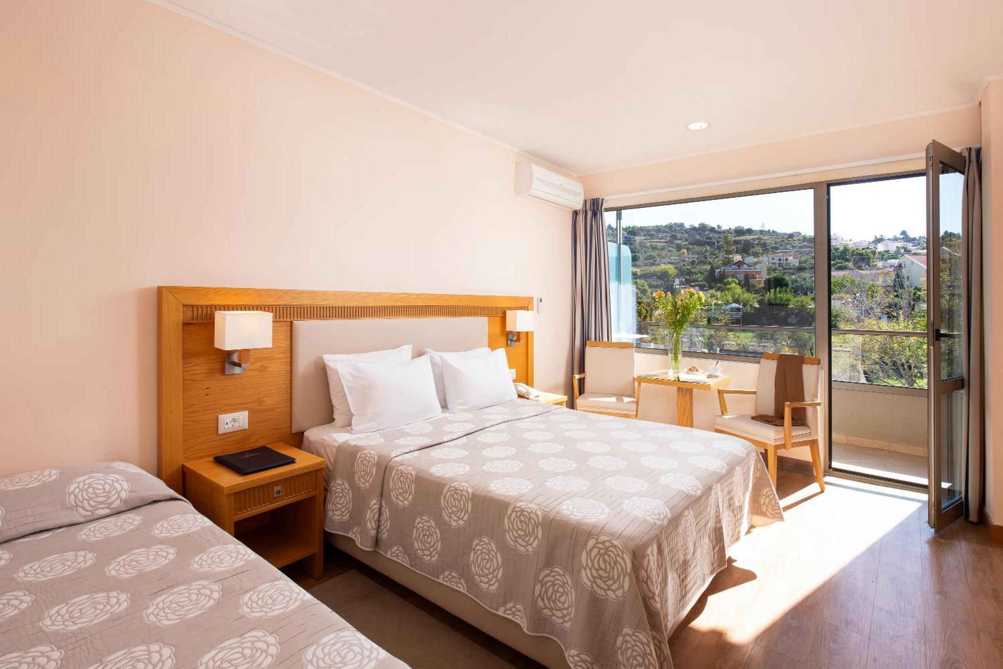 Mediterranee Hotel 4*